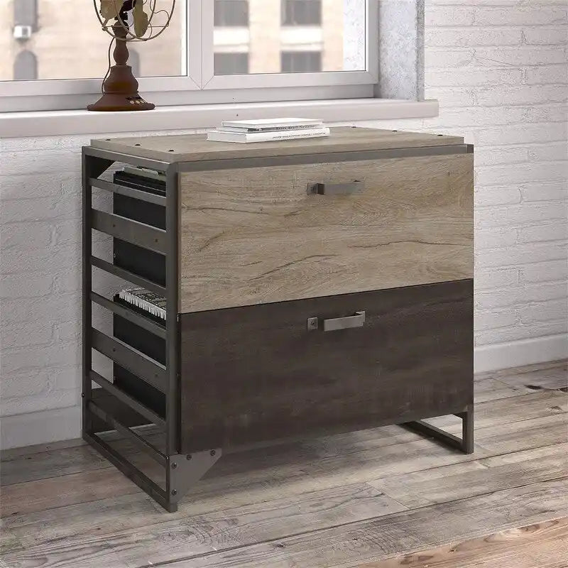 Seitlicher Aktenschrank